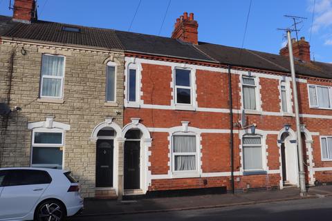 3 bedroom terraced house to rent, Thirlestane Road, Far Cotton, Northampton, NN4