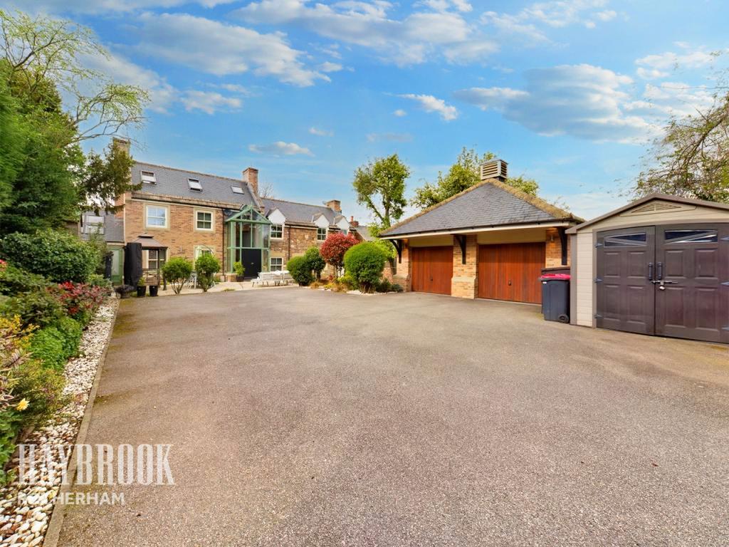 Road, Rotherham 5 bed detached house for sale £725,000