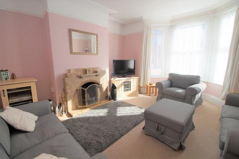 4 bedroom terraced house for sale, Walrow Road, Highbridge, Somerset, TA9
