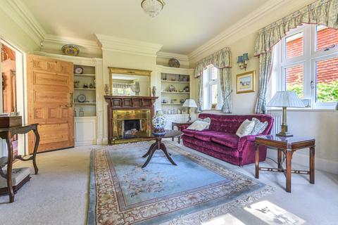Englefield Bridge Road, Cranleigh, GU6 7HH