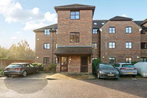 Newbury,  Berkshire,  RG14