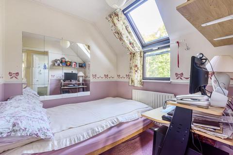 7 Campden Close, Witney, OX28 5YH
