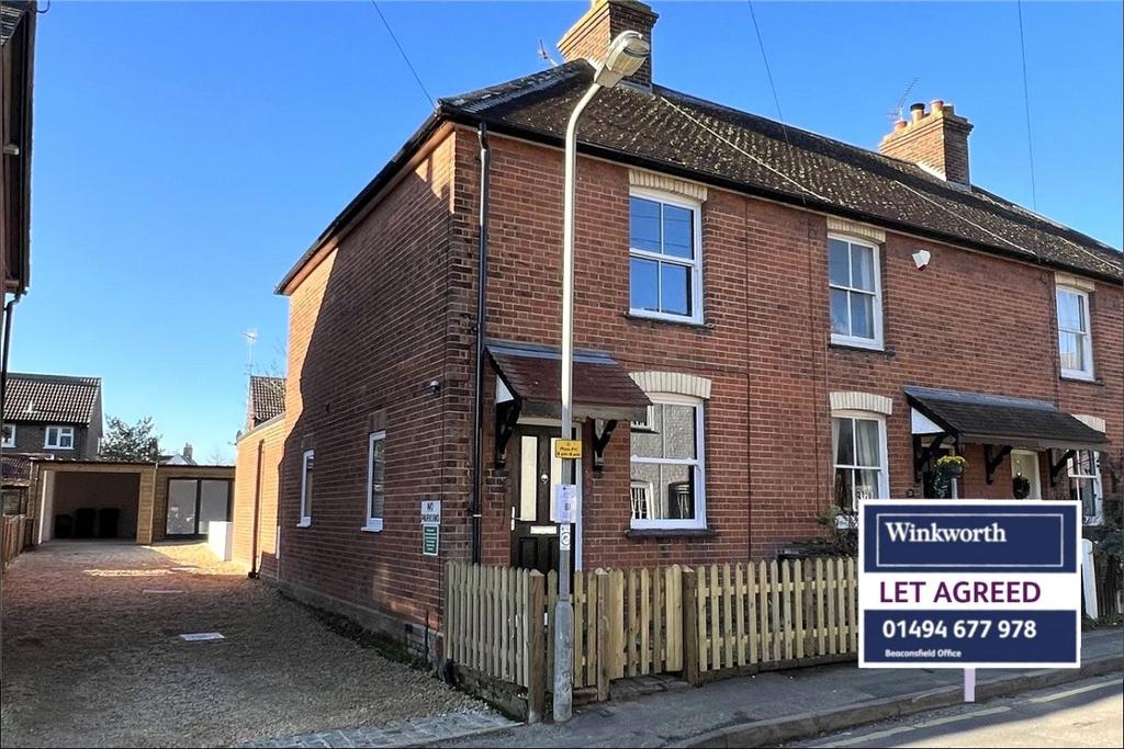 Lakes Lane, Beaconsfield, HP9 2 bed end of terrace house £1,950 pcm