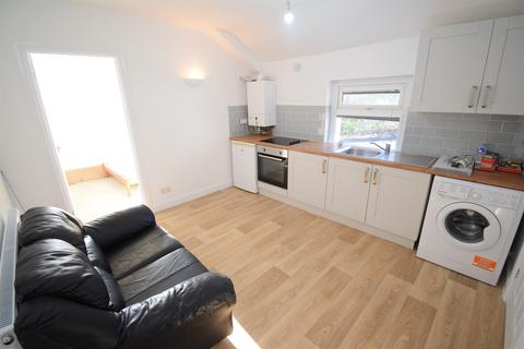 1 bedroom house to rent, Northcote Street, Cardiff