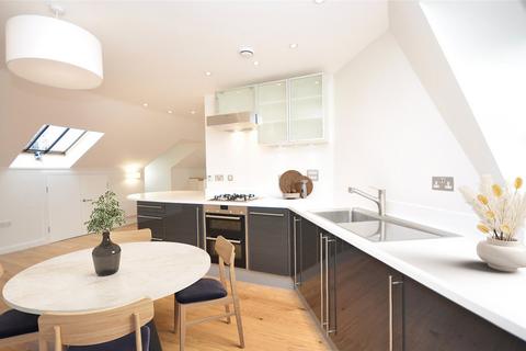 2 bedroom apartment to rent, Great Marlborough Street, Carnaby W1