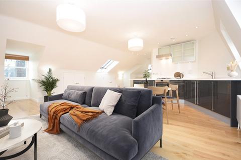 2 bedroom apartment to rent, Great Marlborough Street, Carnaby W1