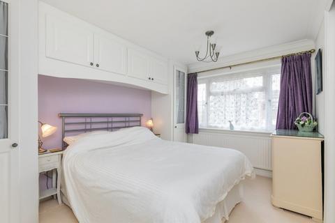 4 Cherry Close, South Wonston, Winchester, SO21 3HU