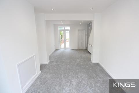 3 bedroom terraced house to rent, Priory Road, Southampton