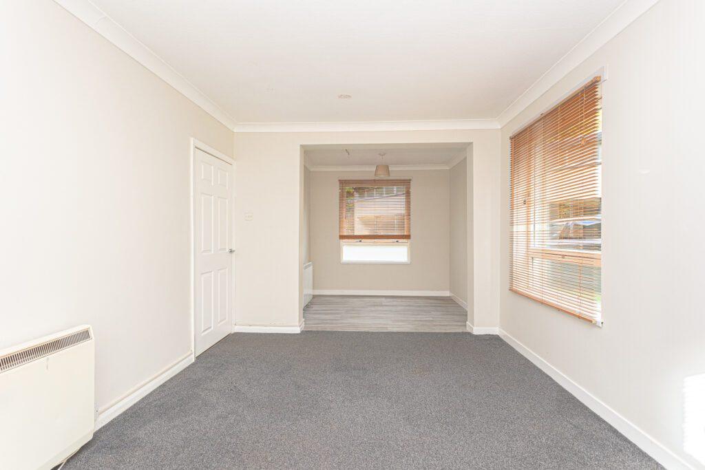 Kenilworth Court, Bridge of Allan, FK9 2 bed apartment £147,500