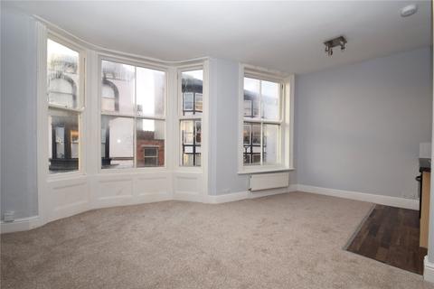 1 bedroom apartment to rent, Eastborough, Scarborough, North Yorkshire, YO11