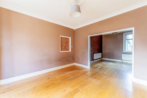 9 Eileen Road, London, SE25 5EJ
