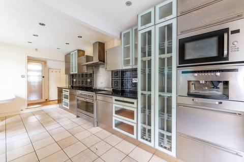 9 Eileen Road, London, SE25 5EJ