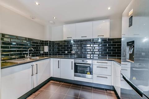 4 Watson Place, London, SE25 5EX