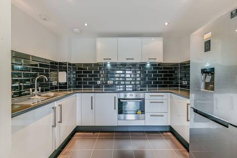 4 Watson Place, London, SE25 5EX