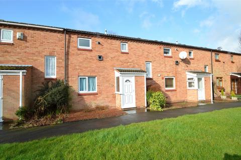 2 bedroom terraced house to rent, Arley Close, Redditch, B98