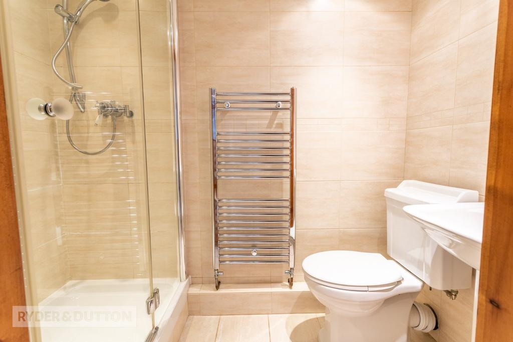 Bedroom 2 En-Suite
