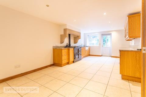 6 Diglea, Diggle, Oldham, OL3 5LA