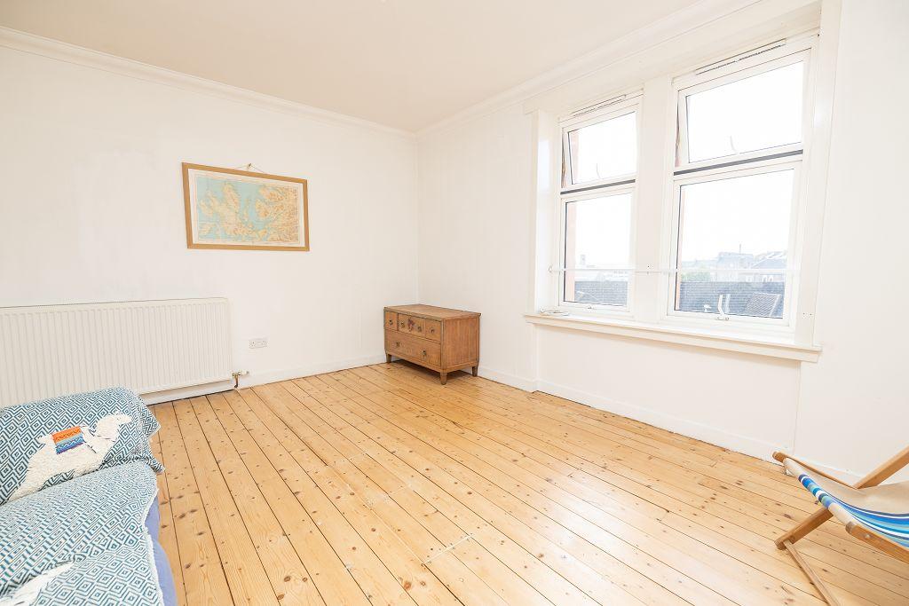 1F Fyffe Street, Dundee, Angus, DD1 5QN 2 bed flat £110,000
