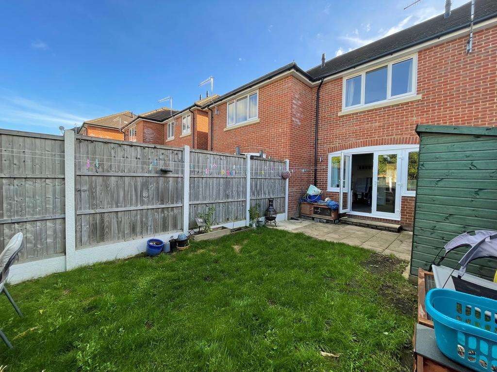 Leverett Gardens Poole Fasci Garden