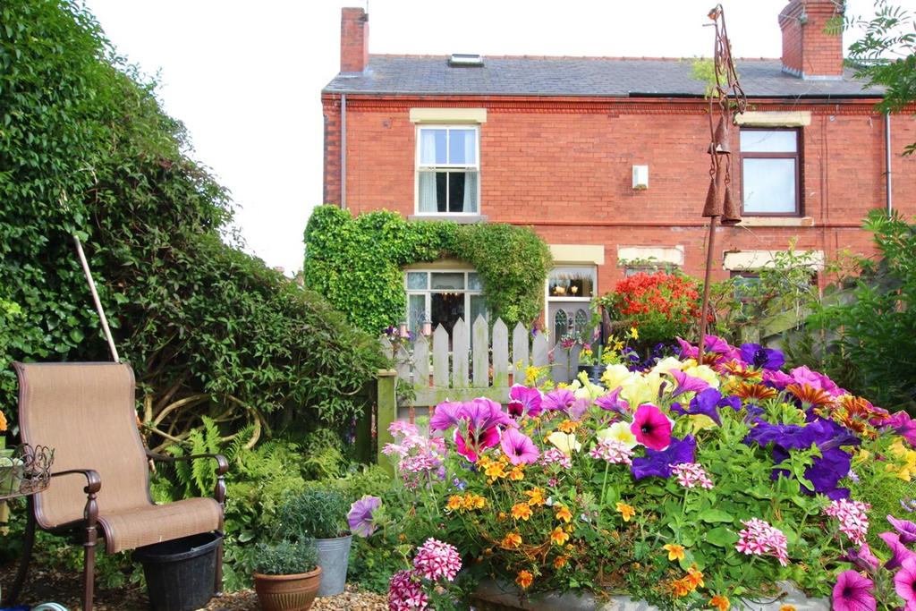 Chapel Street, Haydock, St Helens, WA11 2 bed end of terrace house £