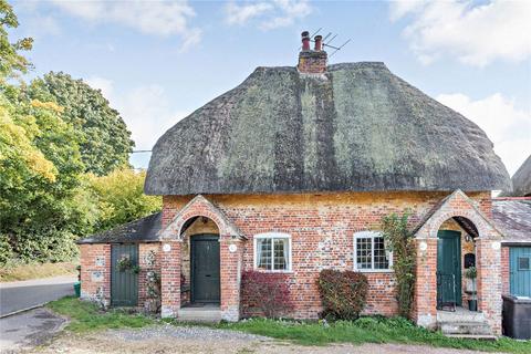 2 bedroom semi-detached house for sale, Leverton, Hungerford, Berkshire, RG17