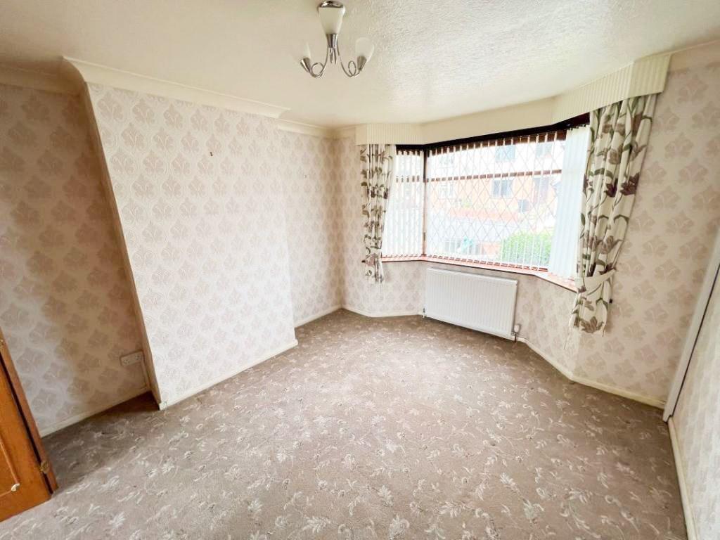 Upper Ettingshall Road, Bilston, WV14 3 bed semidetached house £249,950