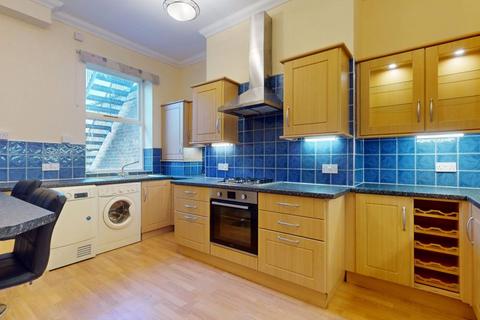 2 bedroom apartment for sale, Northumberland Square, North Shields NE30