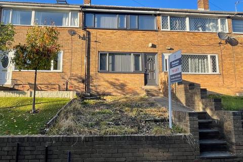 3 bedroom terraced house to rent, Upper Brow Road, Huddersfield