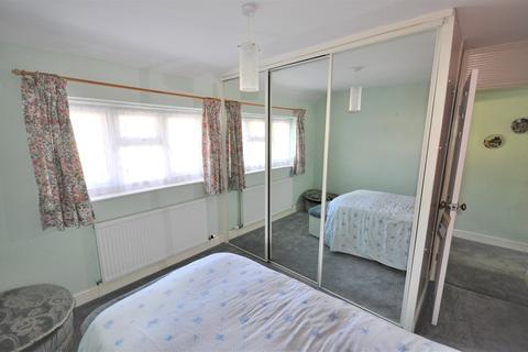 3 bedroom semi-detached house for sale - Braemar Avenue, Stourbridge, DY8