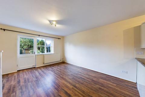 4 Alder Drive, South Ockendon, RM15 6RD