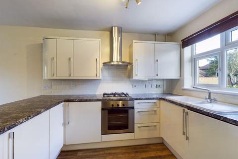 4 Alder Drive, South Ockendon, RM15 6RD