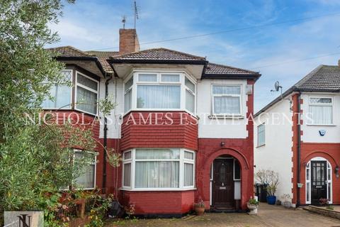3 bedroom semi-detached house for sale - The Fairway, Palmers Green, London N13