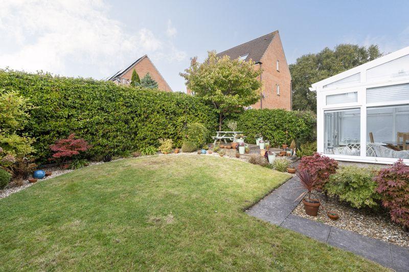 Pear Tree Avenue, Long Ashton 3 bed townhouse £450,000