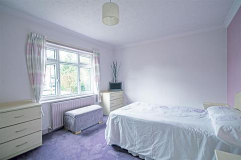 36 Hollyfield Road, Sutton Coldfield, B75 7SG
