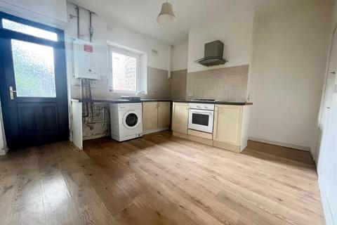 50 Dodworth Road, Barnsley, S70 6EB