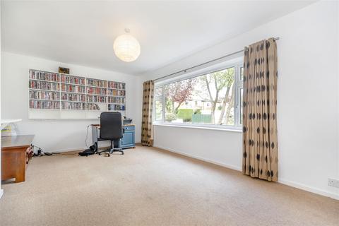 34 Bracken Road, York, YO24 1JT