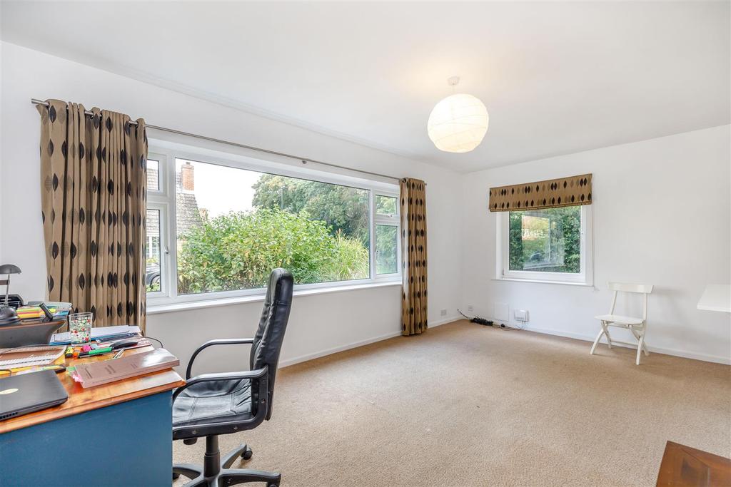 8524604-interior02.jpg