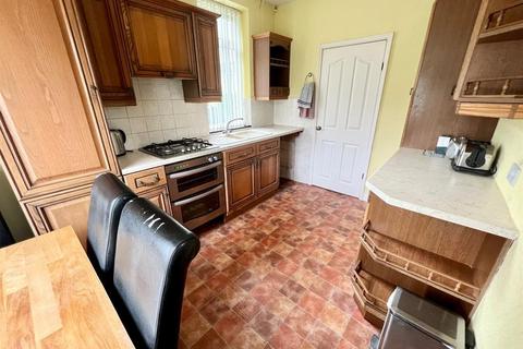37 Deerlands Close, Sheffield, S5 8AE