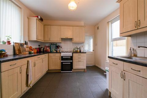 11 Beda Road, Cardiff, CF5 1LX
