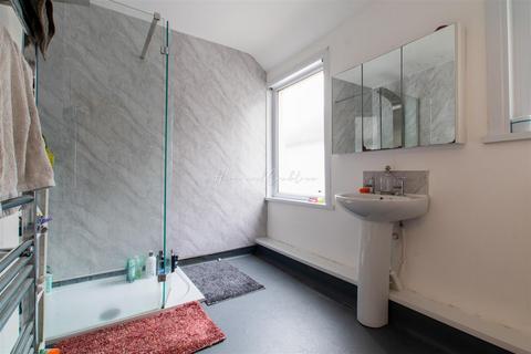 11 Beda Road, Cardiff, CF5 1LX