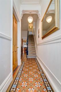 86 Theobald Road, Cardiff, CF5 1LQ