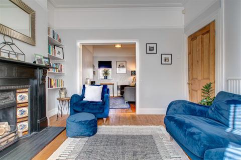 86 Theobald Road, Cardiff, CF5 1LQ