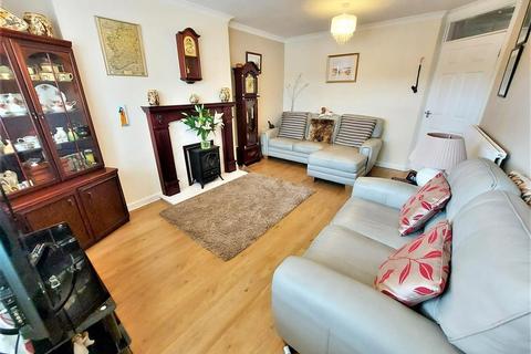 64 Bridle Crescent, Chapeltown, Sheffield, S35 2QX