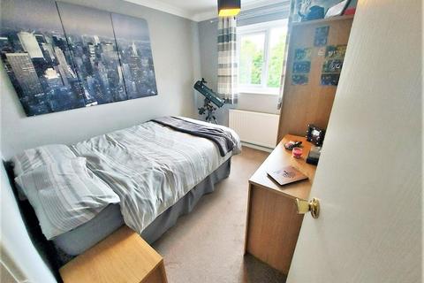 7 Admirals Crest, Scholes, Rotherham, S61 2SW