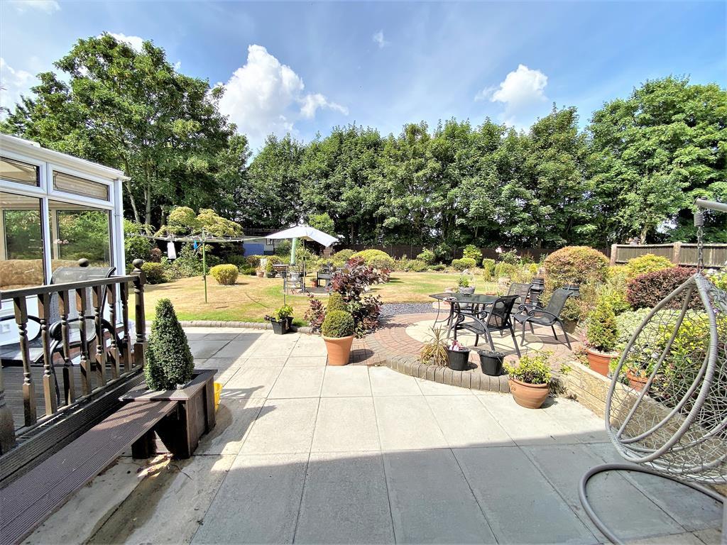 Highcliffe Drive, Swinton... 3 bed bungalow £360,000