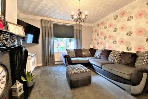 21 Broomhill View, Bolton Upon Dearne, Rotherham, S63 8LB