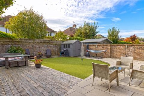 41 Ilex Way, Goring By Sea, Worthing, BN12 4UY