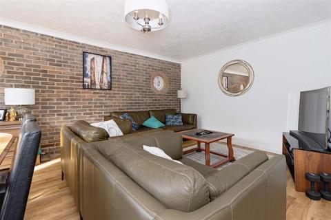 41 Ilex Way, Goring By Sea, Worthing, BN12 4UY