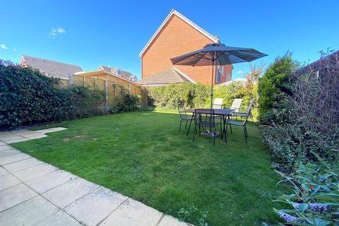 10 Fircrest Way, Wath Upon Dearne, Rotherham, S63 7GL