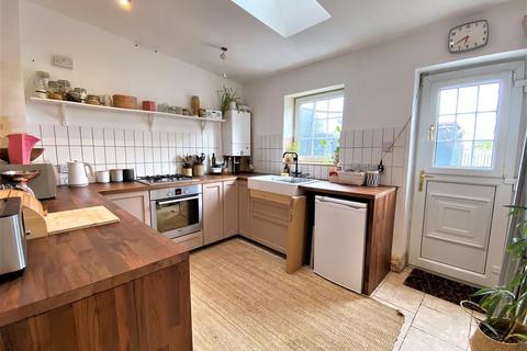 137 Dearne Road, Bolton Upon Dearne, Rotherham, S63 8JT